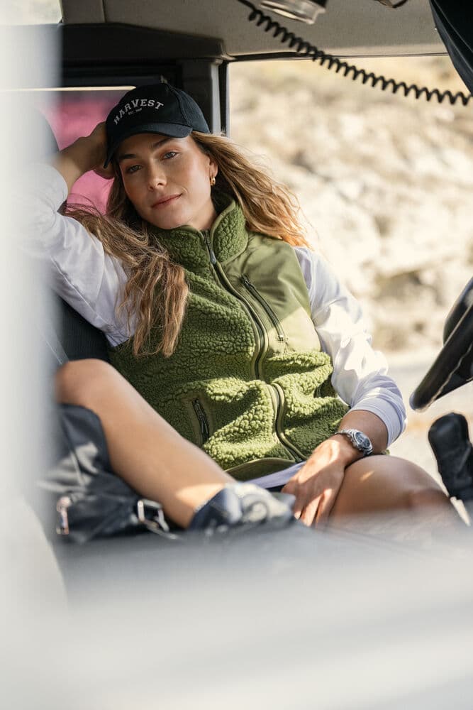 Kingsley Vest Woman
