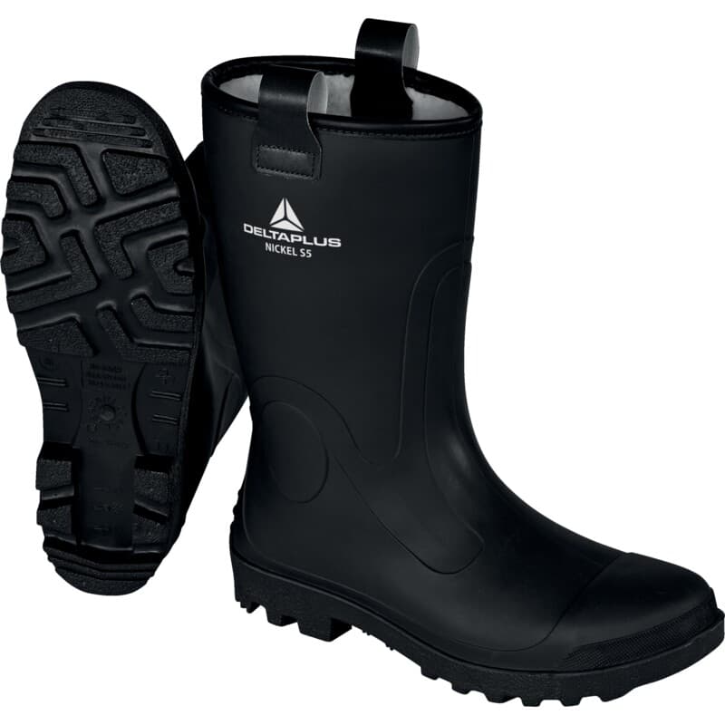 Media bota de seguridad forrada, ideal para climas fríos, fácil de poner y quitar gracias a las asas de agarre